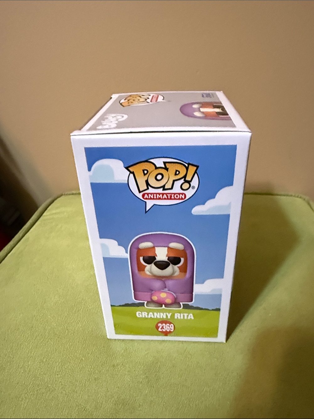 Funko Pop! Granny Rita - Picture 7 of 9